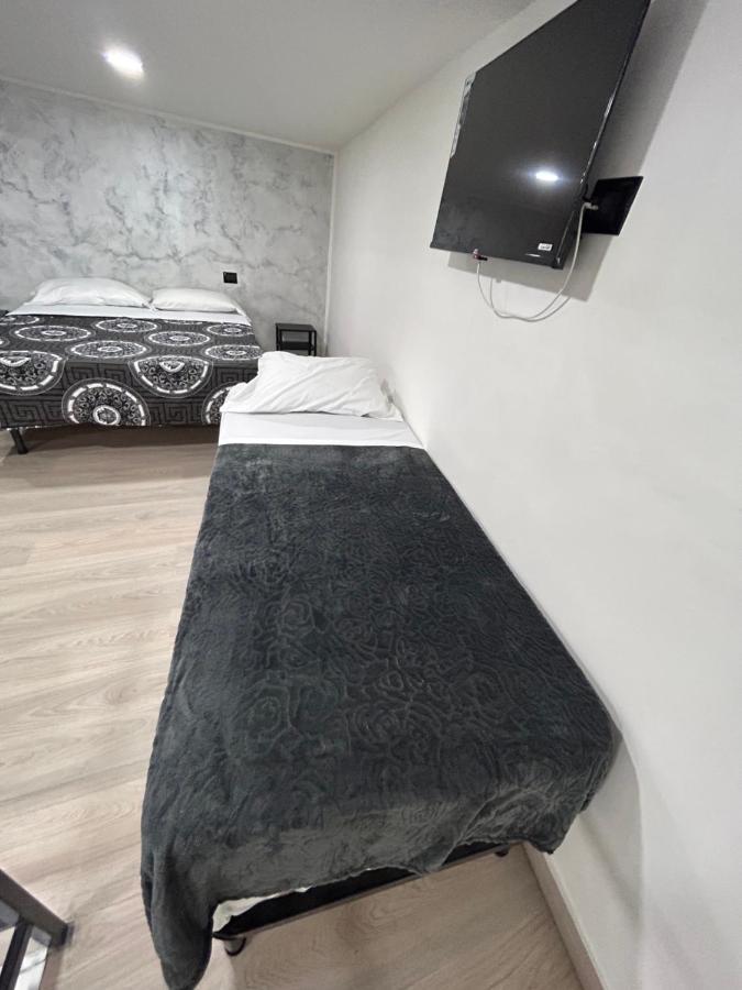 Luxury Home Valentino เนเปิลส์ ภายนอก รูปภาพ